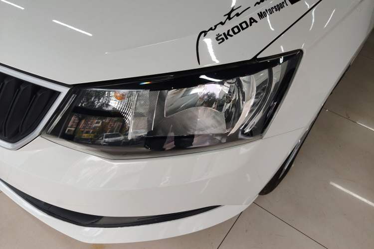 Used Skoda Fabia 2017 1.4L Automatic Car Enjoy Edition