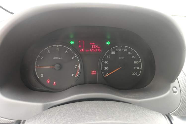 Used Hyundai Verna (older generation) 2014 1.4L Manual Smart GLS Trim