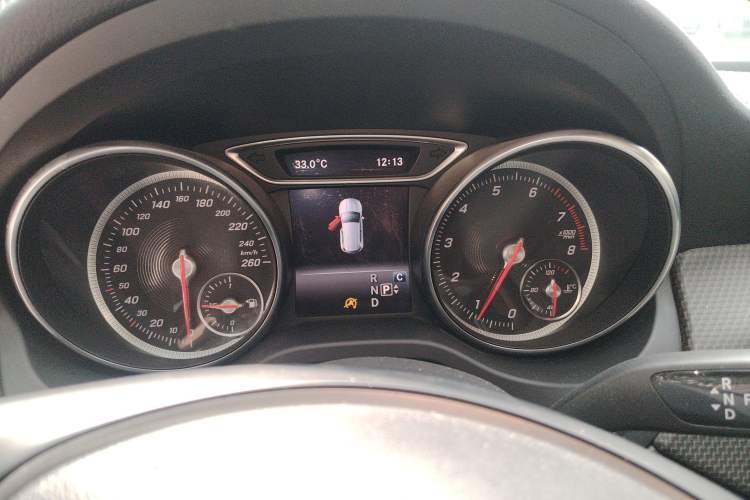 Used Mercedes-Benz GLA 2017 GLA 200 Fashion Model