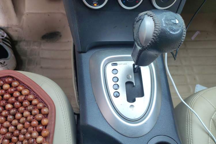 Used Nissan Qashqai 2015 2.0 XV Coolray CVT 2WD
