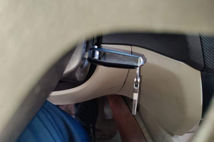 Used Wuling Hongguang 2015 1.5L S1 Standard China V-Emission Standards
