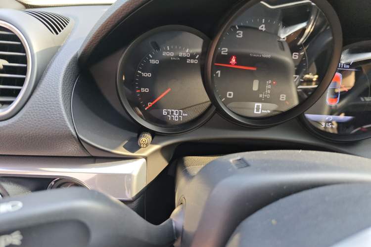 Used Porsche 718 2018 Boxster 2.0T
