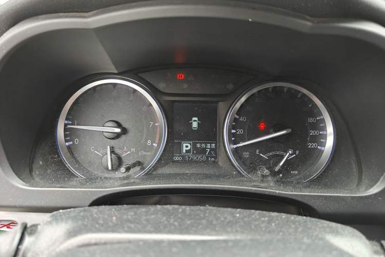 Used Toyota Highlander 2017 2.0T Two-Wheel Drive Luxury Edition 7 Seats Instrument Cluster