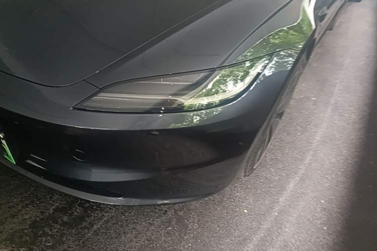 Used Tesla Model 3 2023 Long-Range All-Wheel-Drive Version