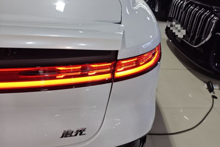 Used VOYAH PASSION 2023 Four-Wheel Drive Standard Edition