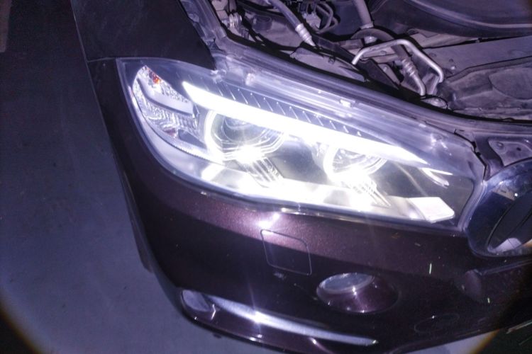 Used BMW X5 2018 xDrive28i
