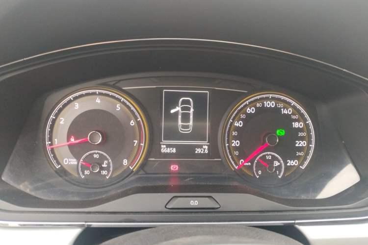 Used Volkswagen Lamando 2019 230TSI DSG Fashion Edition China VI