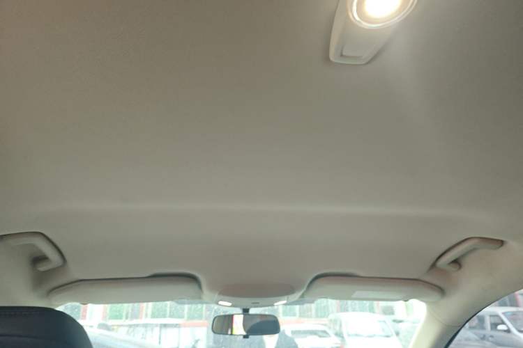 Used Ford Edge 2016 EcoBoost 245 Two-Wheel-Drive Titanium 5-Seater
