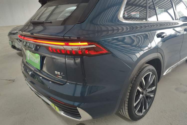 Used Geely Auto Monjaro L 2021 2.0TD DCT EVO Two-Wheel Drive Prestige Version Right Rear Taillight