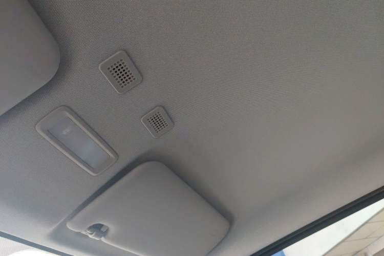 Used Geely Galaxy Panda 2024 Panda Mini 200km Endurance Bear Headliner