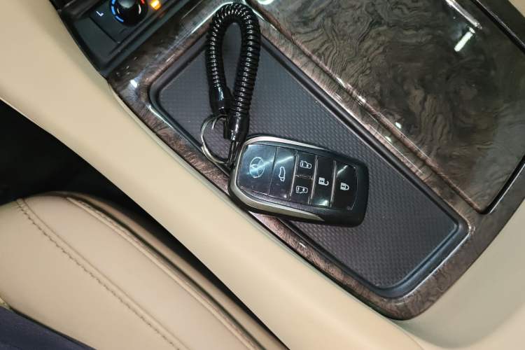 Used Toyota Alphard 2019 Dual-Engine 2.5L Prestige Edition