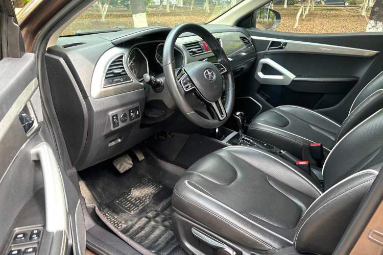 Used JAC Refine S2 2015 1.5L CVT Luxury Smart Version
