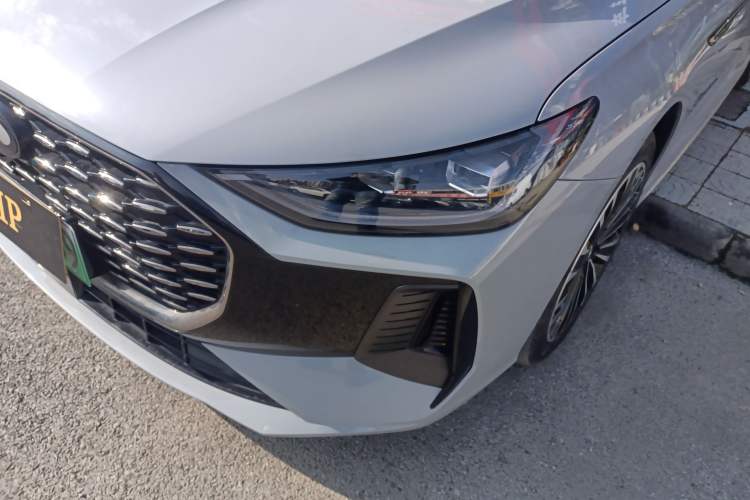 Used Chery Fengyun A8L 2025 1.5 TGDI 145 km Luxury Version
