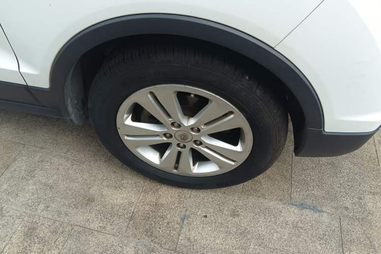 Used Oshan CX70 2016 1.6L Manual Luxury Model