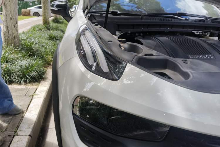 Used Lynk & Co 02 2020 1.5T DCT Two-Wheel Drive Pro Edition Right Front Headlight