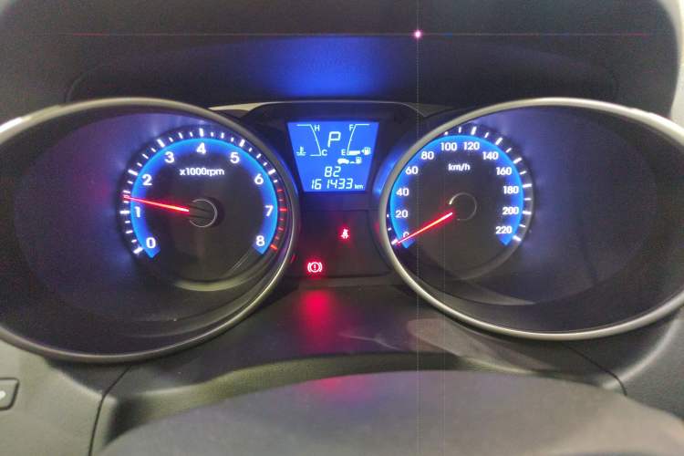 Used Hyundai ix35 2013 2.0L Automatic Two-Wheel Drive Smart GLS China IV Standard
