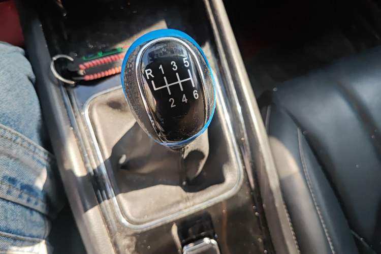 Used Dongfeng Fengon 580 2016 1.5T Manual Luxury Edition
