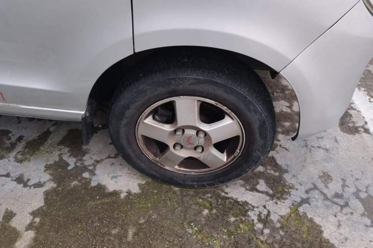 Used Wuling Zhiguang 2015 1.2L S Practical Model LSI
