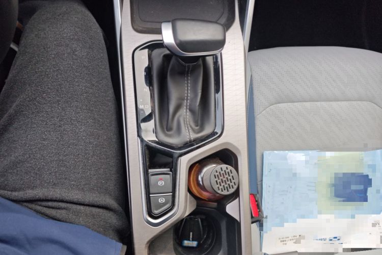 Used Geely Auto Emgrand 2022 4th Generation 1.5L CVT Flagship Model Gear Lever