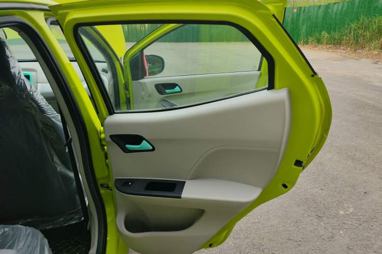 Used JMEV Xiao Qilin 2024 201km Comfort Version
