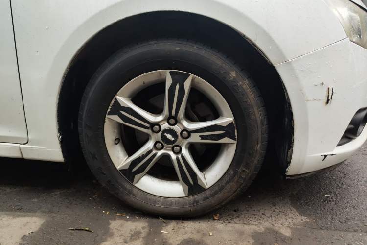 Used Chevrolet Cruze 2012 1.6L SE MT