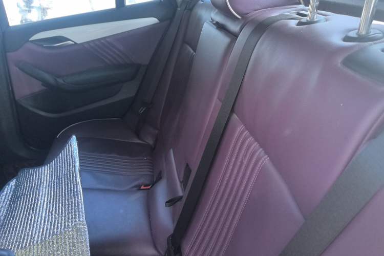 Used BMW X1 2013 sDrive18i Fashion Model
