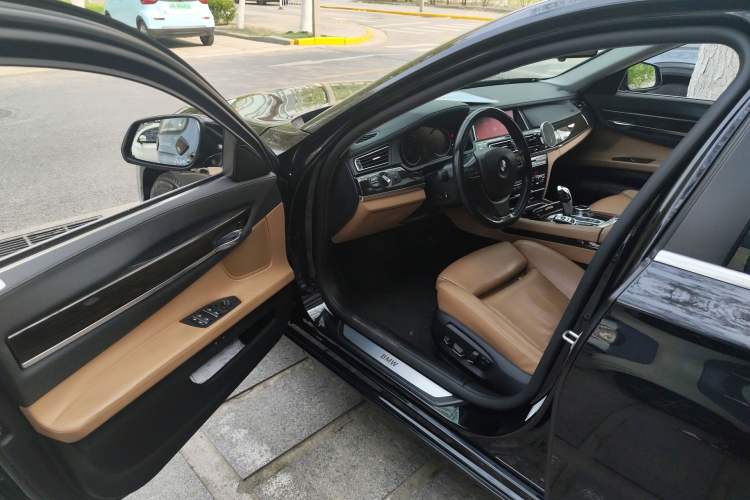 Used BMW 7 Series 2013 730Li Luxury Model Driver Seat