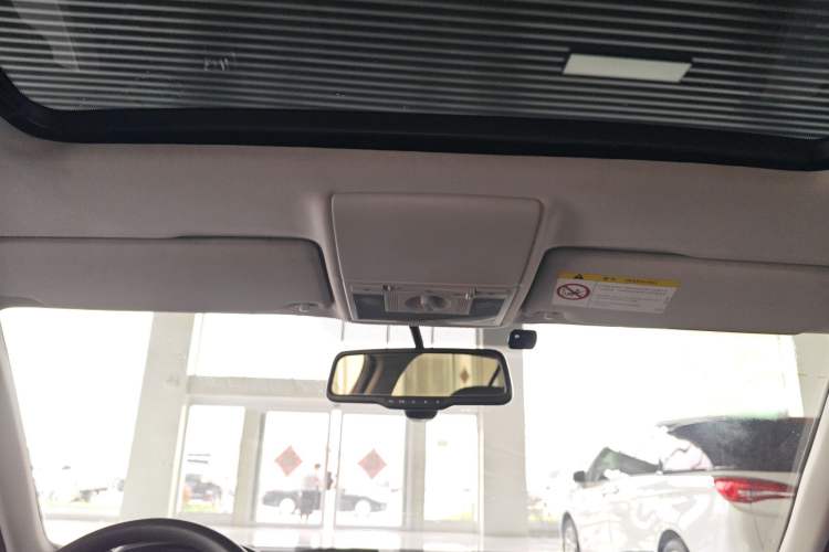 Used Volkswagen Gran Lavida 2015 1.6L Automatic Comfort Edition