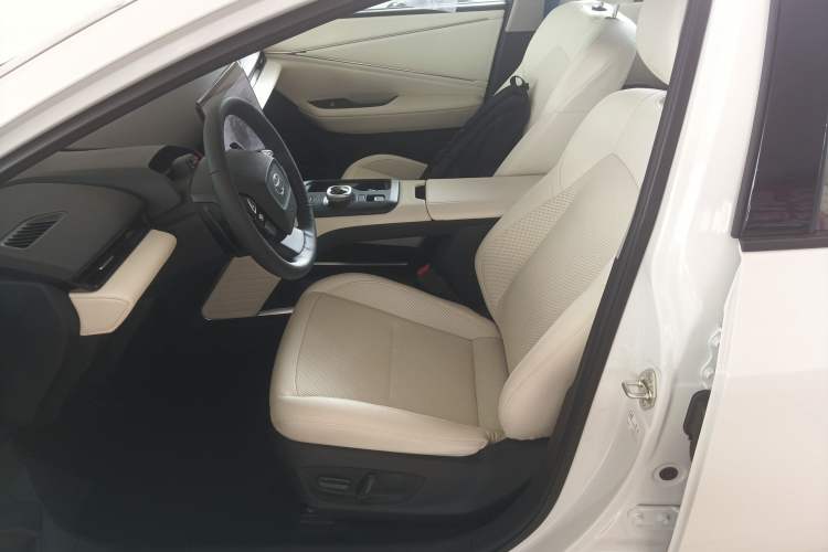 Used Toyota bZ5 2025 Model 550 PRO Smart Driving Edition
