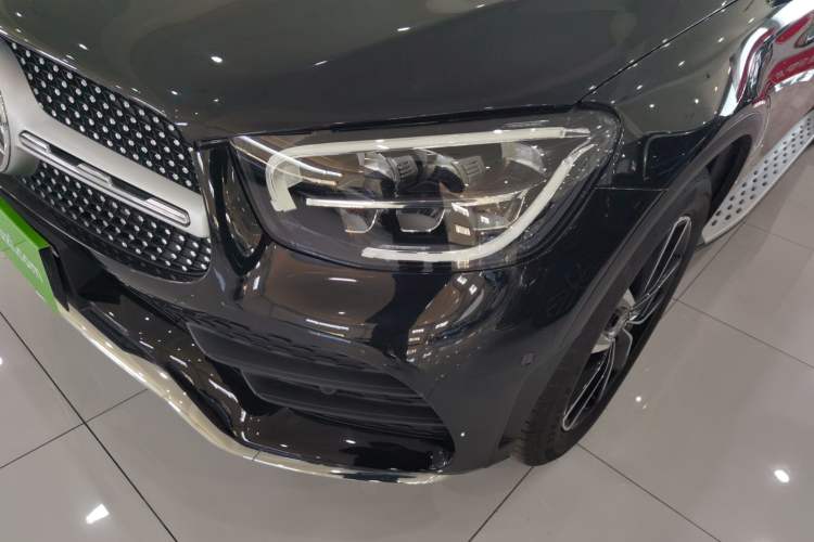 Used Mercedes-Benz GLC 2020 Facelift GLC 300 L 4MATIC Dynamic Edition