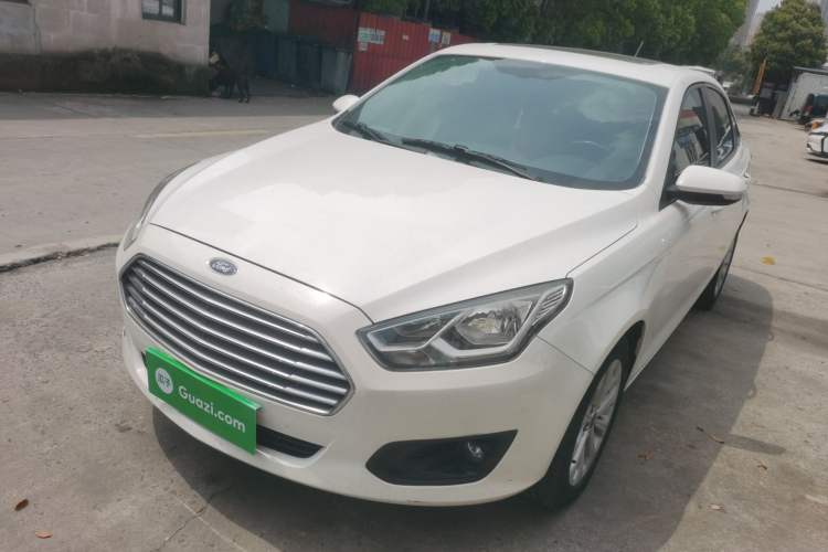 Used Ford Escort 2017 Happiness Edition 1.5L Automatic Fashion Version