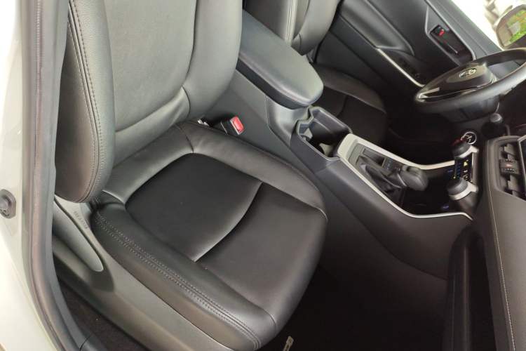 Used Toyota RAV4 2020 2.0L CVT Two-Wheel Drive Urban Edition