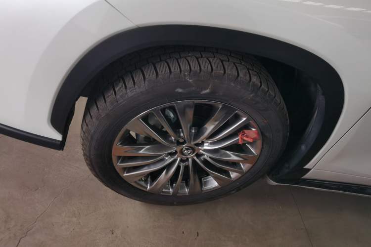 Used Toyota Highlander 2023 2.5L Smart Electric Hybrid Dual-Engine Four-Wheel Drive Prestige Version – 7 Seats