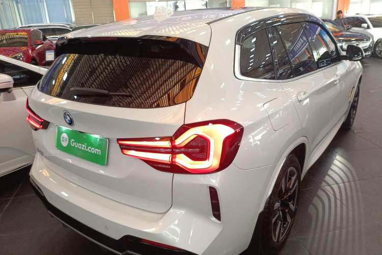 Used BMW iX3 2022 Updated Leading Version
