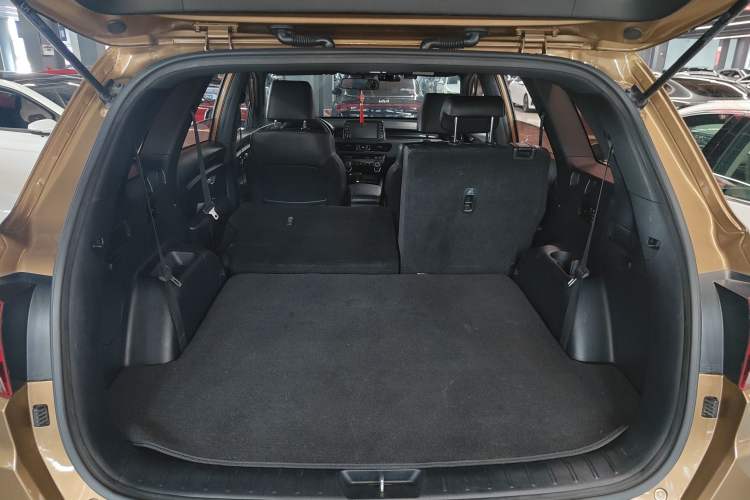 Used Kia KX7 2017 2.0T Automatic Two-Wheel Drive GLS 7-Seater