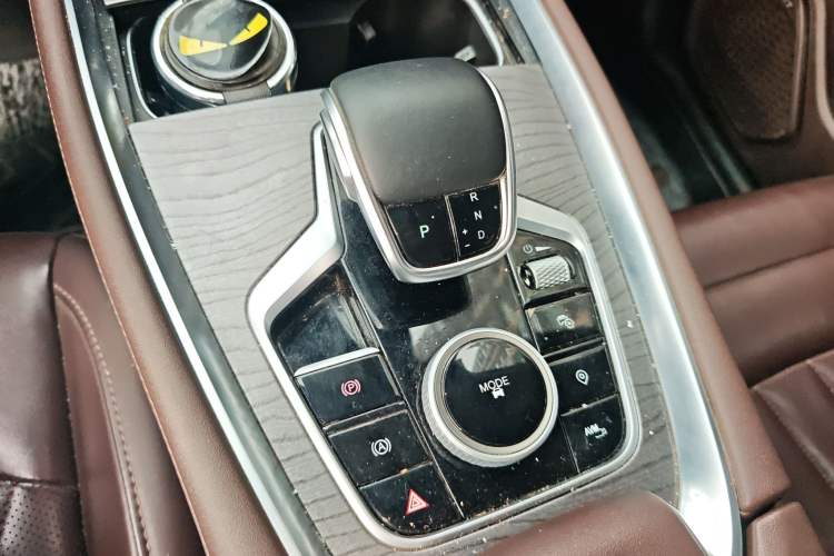 Used Chery Tiggo 8 PRO 2024 Champion Edition 290T Two-Wheel Drive Peak Version 7 Seats