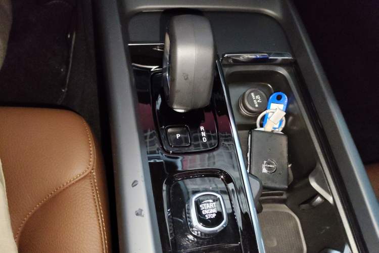 Used Volvo S60 2024 B4 Zhiyi Luxury Edition