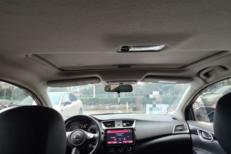 Used Nissan Sylphy 2018 1.6XV CVT Deluxe Edition Headliner
