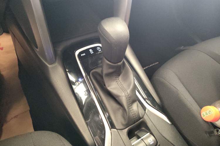 Used Toyota FRONTLANDER 2023 2.0L CVT Elite Edition
