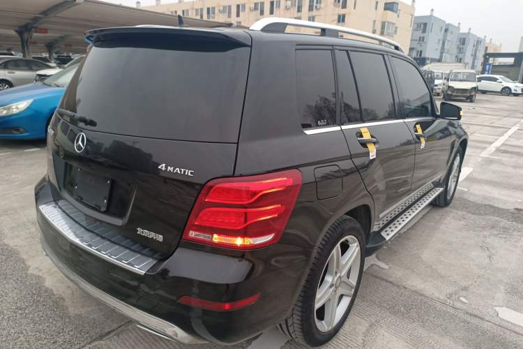 Used Mercedes-Benz GLK-Class 2015 GLK 300 4MATIC Luxury Ultimate Edition
