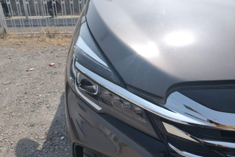 Used Buick GL8 2023 Land Executive Class Smart Enjoyment Model
