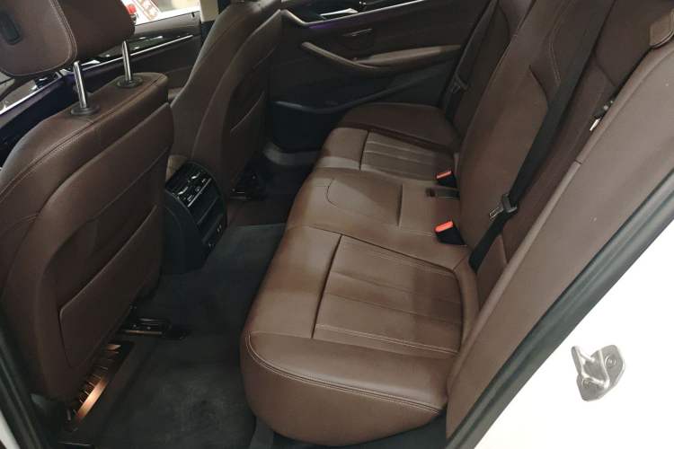 Used BMW 5 Series 2020 525Li Luxury Package