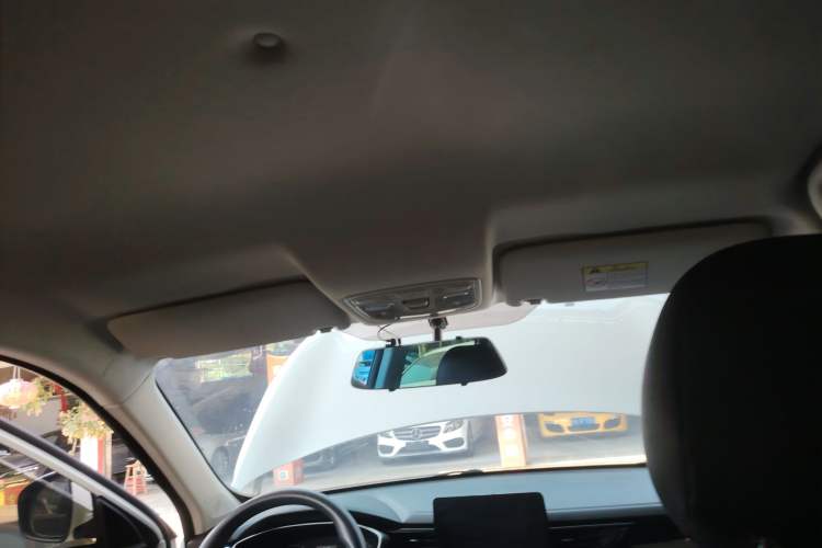 Used BAIC Beijing X3 2019 1.5T Manual Glory Edition Headliner