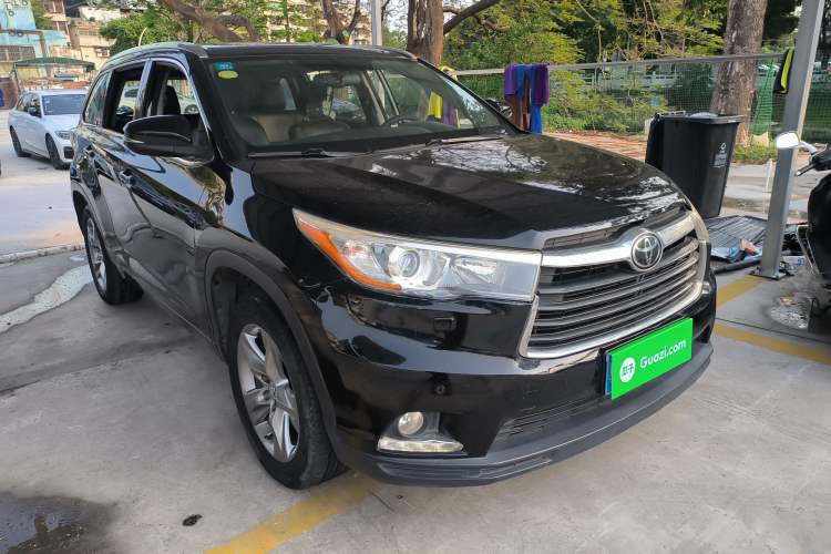 Used Toyota Highlander 2015 2.0T Four-Wheel Drive Ultimate Edition 7-Seater