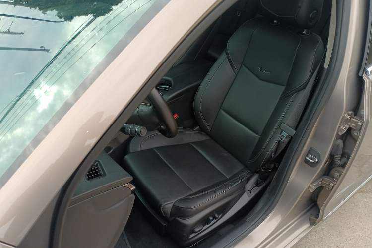 Used Cadillac ATS-L 2016 28T Fashion Edition
