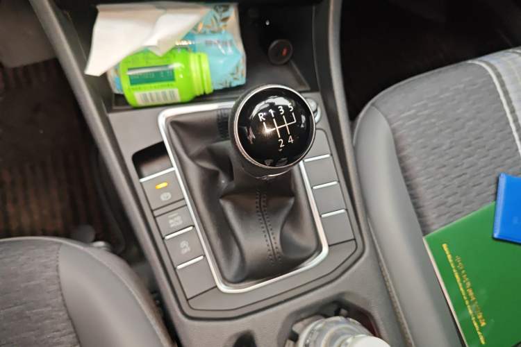 Used Volkswagen Sagitar 2025 200TSI Manual Flyover Edition
