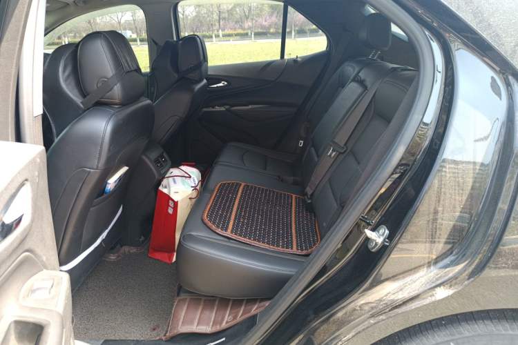 Used Chevrolet Equinox 2018 535T Automatic YuJie Edition Left Rear Seat