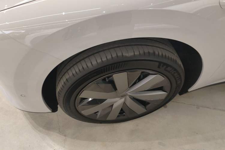 Used Li Auto Li Auto i8 2025 Model Standard Version