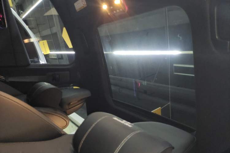 Used Mercedes-Benz GLC Coupe 2025-Year Restyled GLC 260 4MATIC Coupe SUV