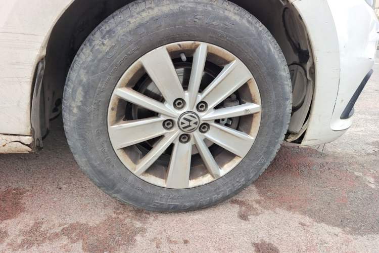 Used Volkswagen Santana 2016 1.4L Manual Fashion Edition
